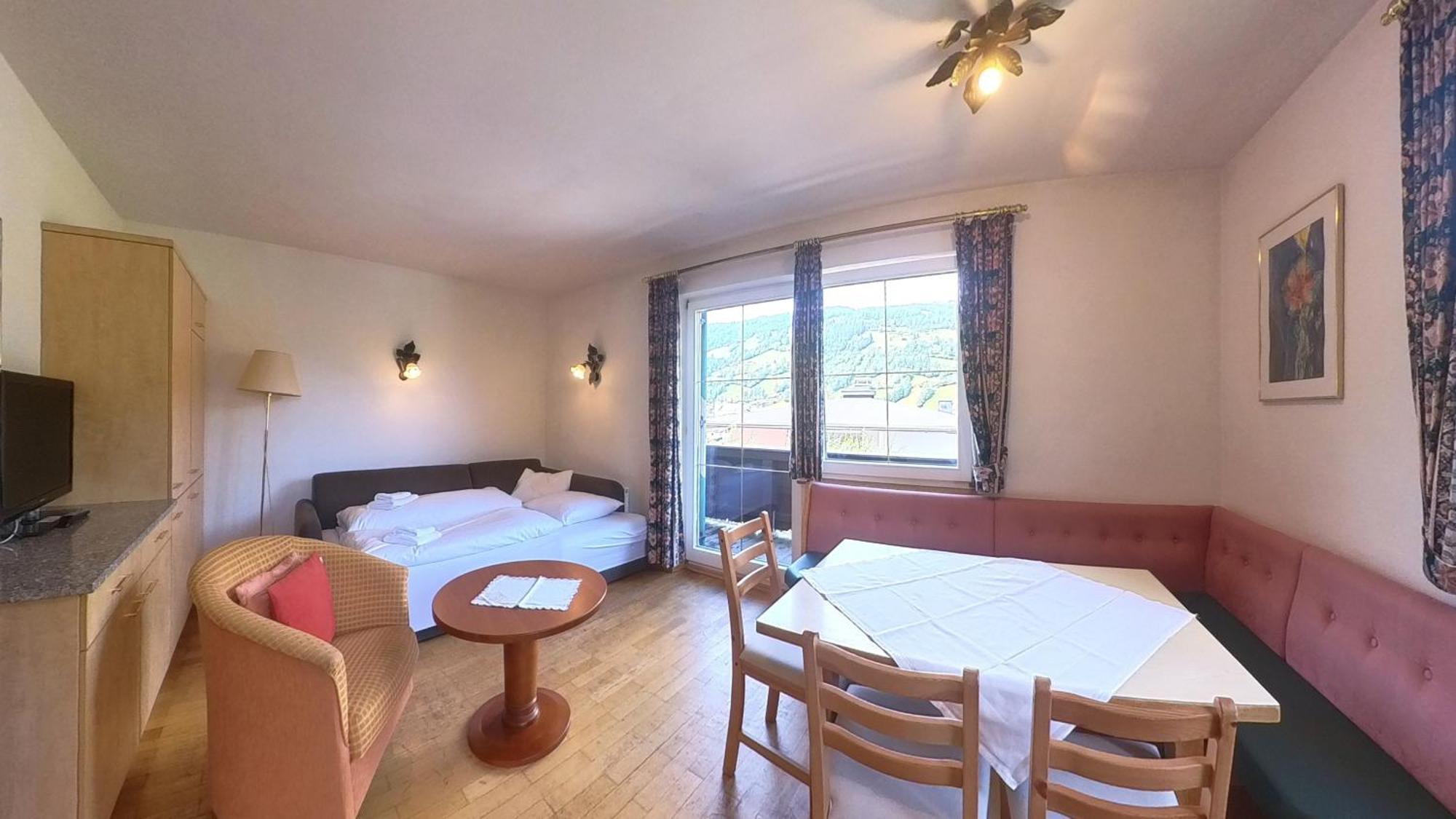Das Christine Appartement Brixen im Thale Eksteriør billede